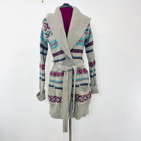 TNA Sweaters - Aritzia TNA Cowichan Aztec Lambswool Knitted Belted Jacket Sweater Chunky knit